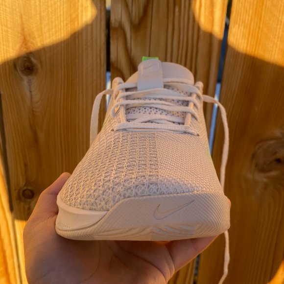 Mens Size 9 Nike Metcon 8 Beige Green Strike DO9328-006 - Picture 8 of 10